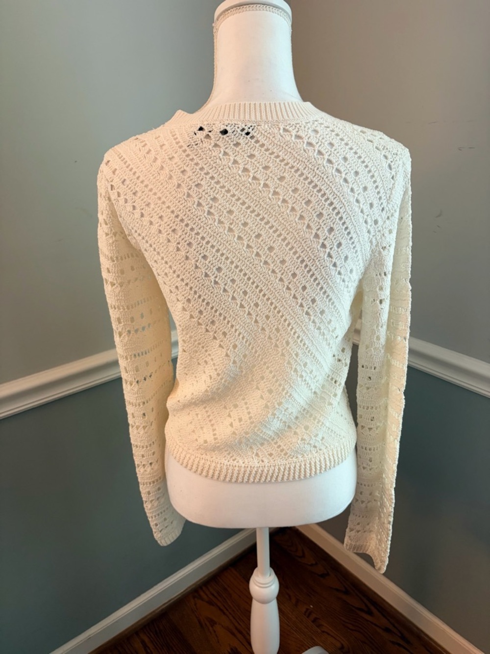 Theory Tissage Crochet Sweater Ivory Open Knit Long Sleeve Top Size Medium - Picture 3 of 7
